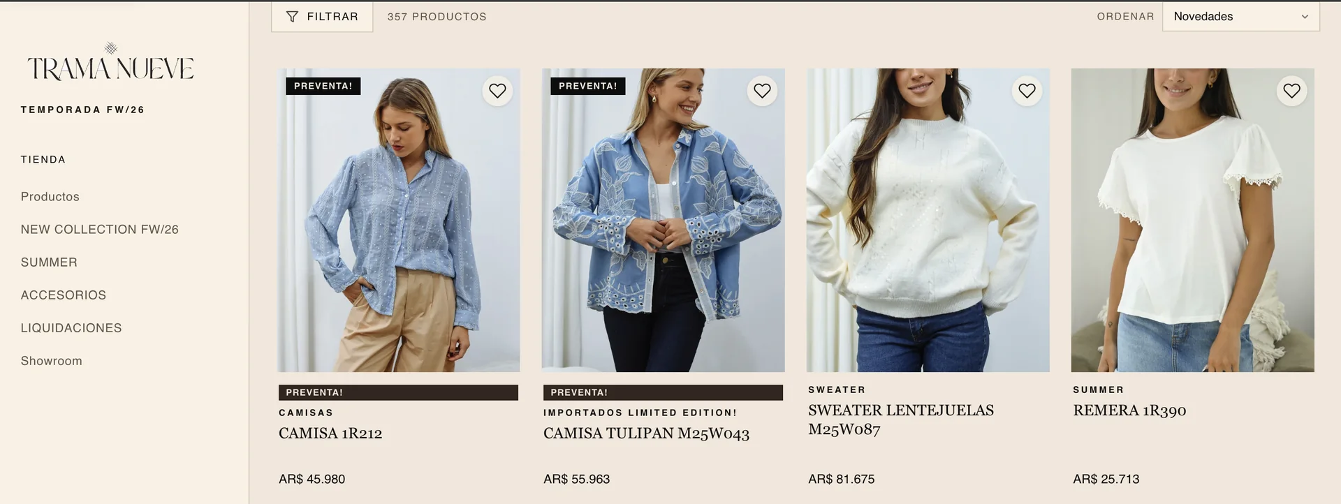 Catálogo mayorista de indumentaria con 357 productos donde dos camisas marcadas como PREVENTA! aparecen junto a un sweater y una remera con stock disponible